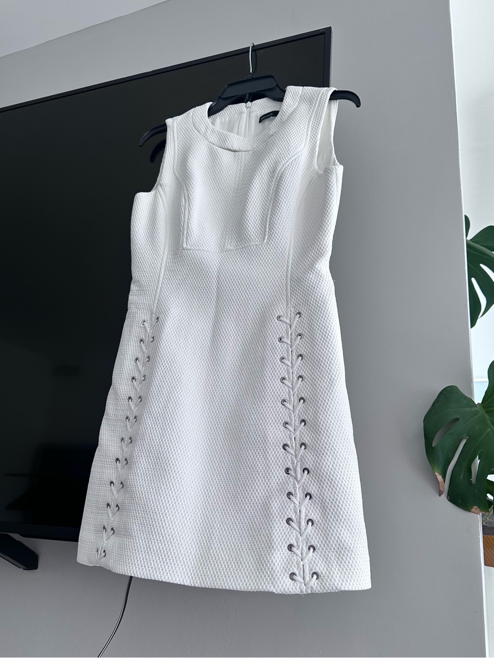 Karen Millen White cut out Dress Size US 6 Medium